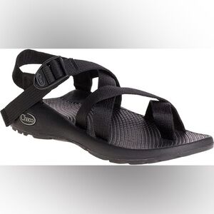 Chaco Women's Black Strappy Sandals 7